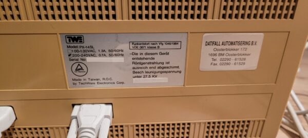 TWE PX-14SL 14" CRT Monitor – Retro VGA Kleurenscherm