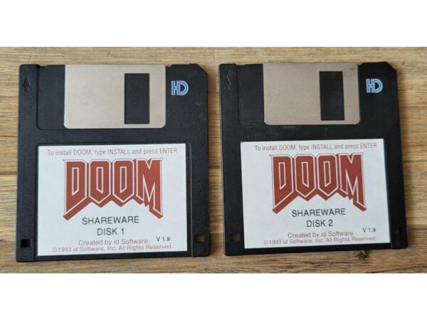 DOOM Shareware (id Software PC 5.25″ Floppy Disks)