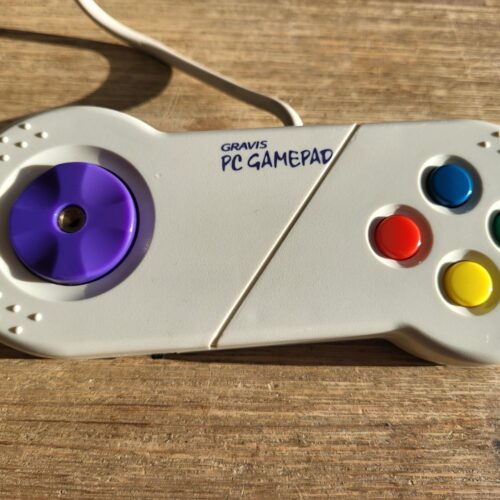 Gravis PC Gamepad REV 1 – 4-knops Game Port Controller (Early 1990s)