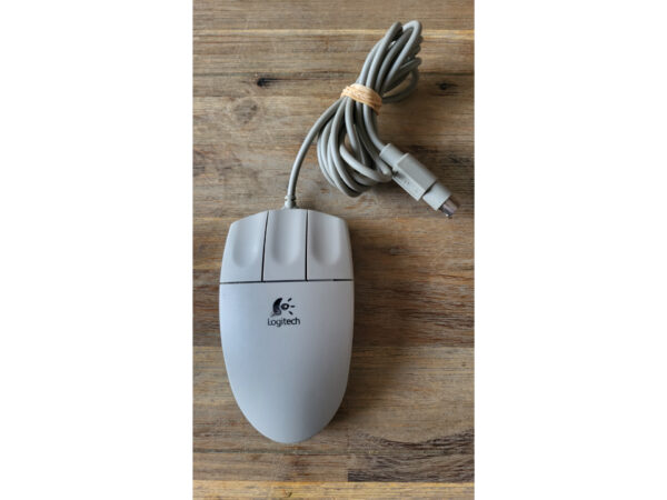 20240219_095549 Logitech M-S35 – PS/2 Muis