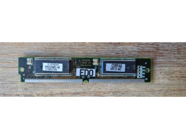 Siemens / Compaq EDO (Extended Data Out) SIMM RAM