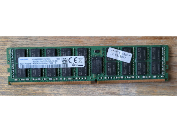 Samsung 16GB DDR4 Server RAM (PC4-2133P RDIMM)