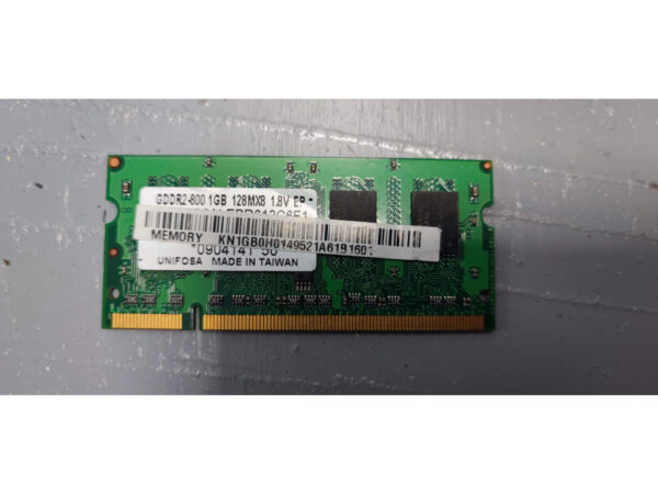 Unifosa 1 GB GDDR2 SO-DIMM Laptop RAM (waarschijnlijk DDR2-800 / PC2-6400S, 128M×8, OEM)